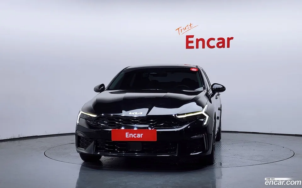 Kia K5 2.0 2025 — thumbnail 3