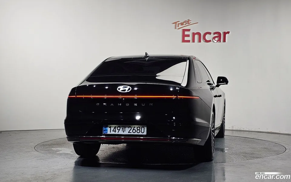 Hyundai Grandeur Hybrid 2024 — thumbnail 4