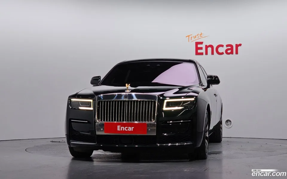 Rolls-Royce Ghost 6.7 EWB V12 2023 — thumbnail 3