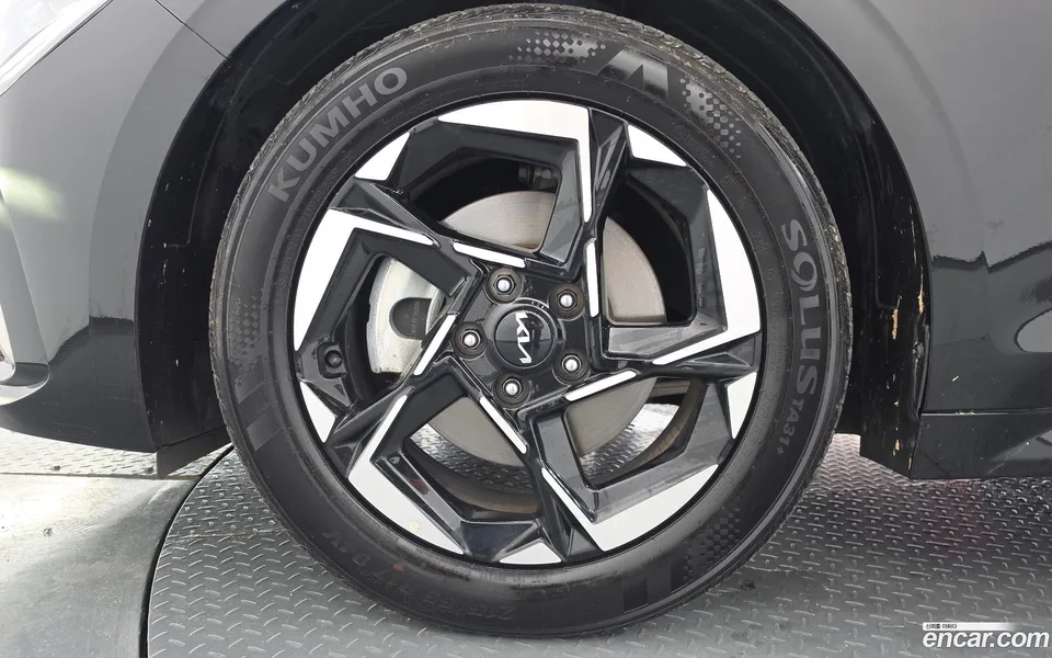 Kia K5 2.0 2025 — thumbnail 2