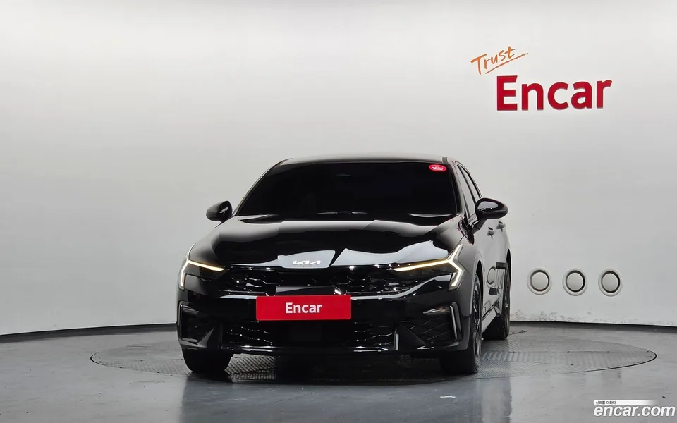 Kia K5 2.0 2025 — thumbnail 3