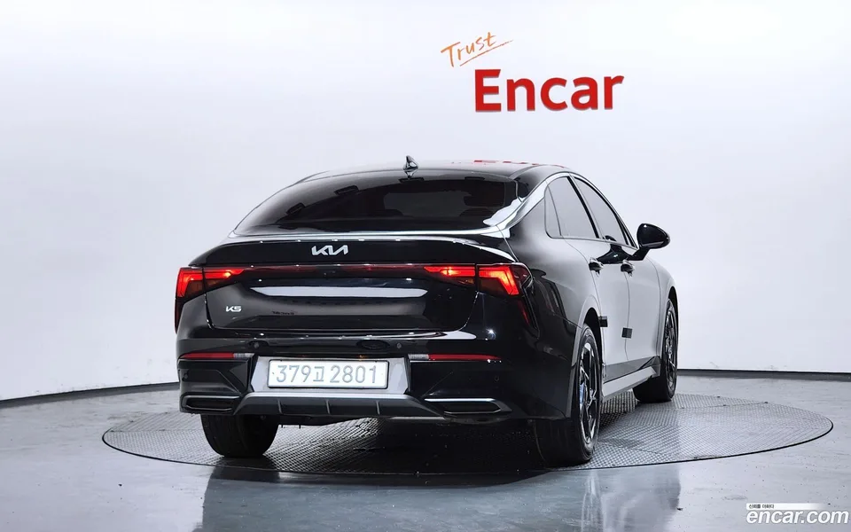 Kia K5 2.0 2024 — thumbnail 4