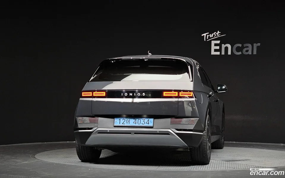 Hyundai Ioniq 5 2024 — thumbnail 4