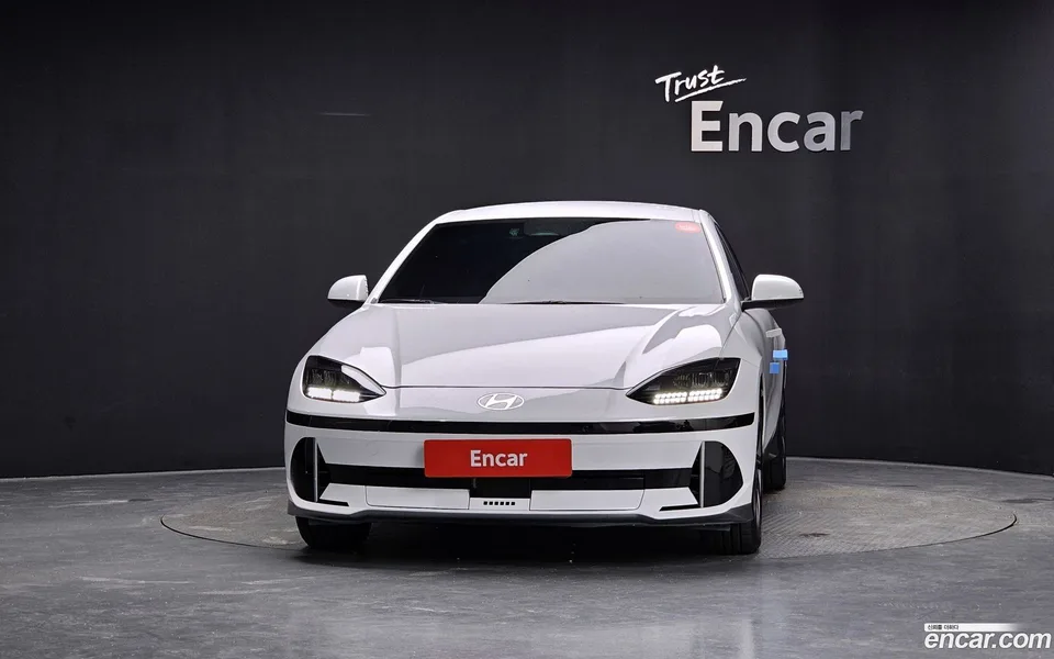 Hyundai Ioniq 6 2022 — thumbnail 3