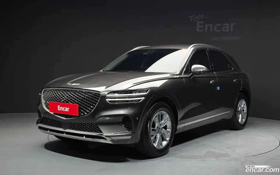 Genesis GV70 2.5T 2WD 2024 — photo 1, buy with delivery to Moscow