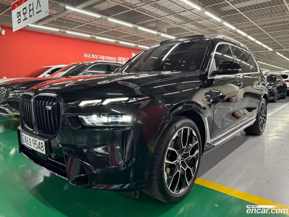 BMW X7 2024