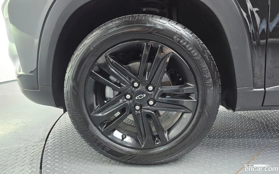 Chevrolet Trax Crossover 1.2 ACTIV 2023 — thumbnail 2