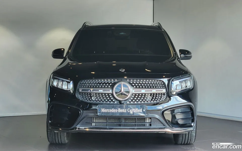 Mercedes-Benz GLB-Class GLB250 4MATIC 2025 — thumbnail 3
