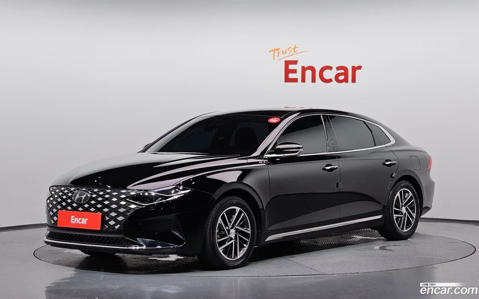 Hyundai Grandeur IG 3.0 LPi () 2022 — photo 1, buy with delivery to Moscow