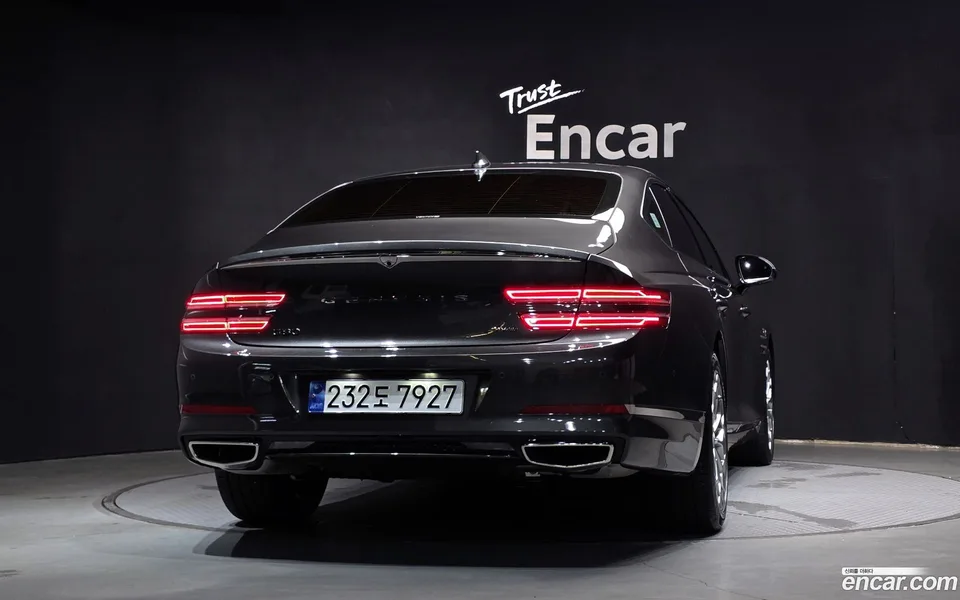 Genesis G80 2.5 AWD 2023 — thumbnail 4