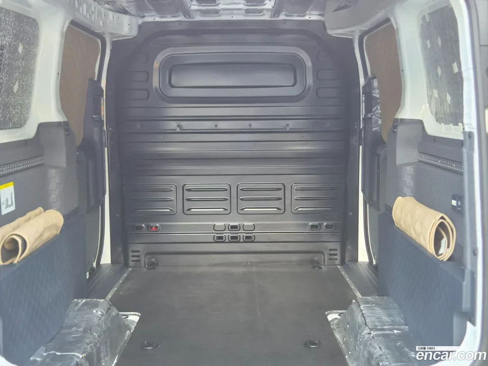 Kia PV5 2026 — thumbnail 2