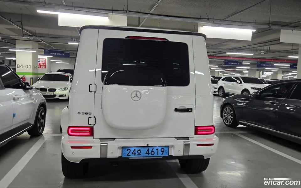Mercedes-Benz G-Class G580 EQ 2025 — thumbnail 4
