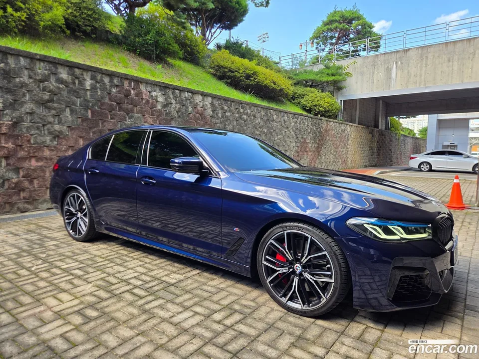 BMW 5 Series 2022