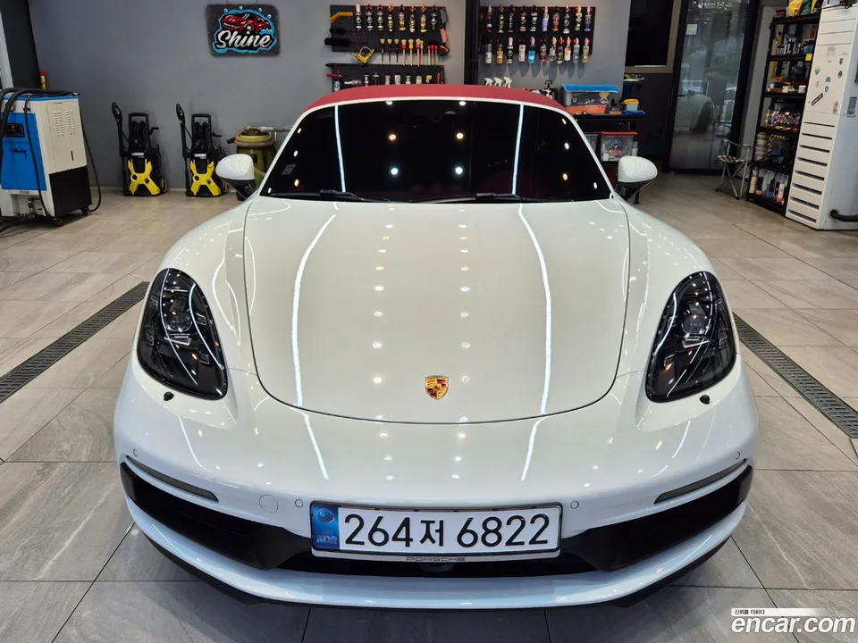 Porsche 718 Boxster 4.0 GTS 2022 — photo 1, buy with delivery to Moscow