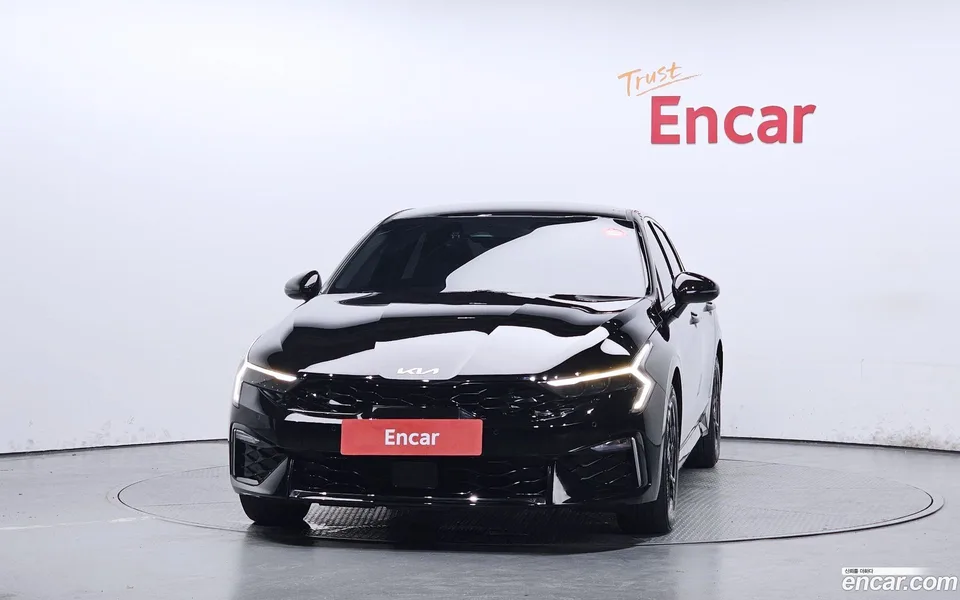Kia K5 2.0 2024 — thumbnail 3
