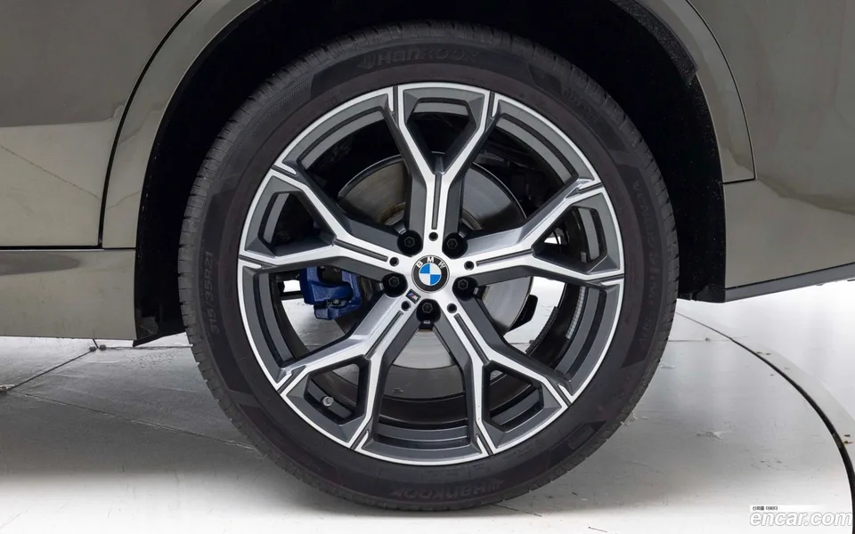 BMW X5 xDrive 40i M 2026 — thumbnail 2