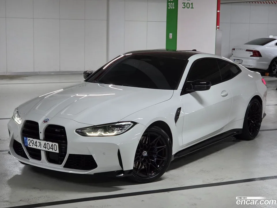 BMW M4 M4 M xDrive 2022 — photo 1, buy with delivery to Moscow