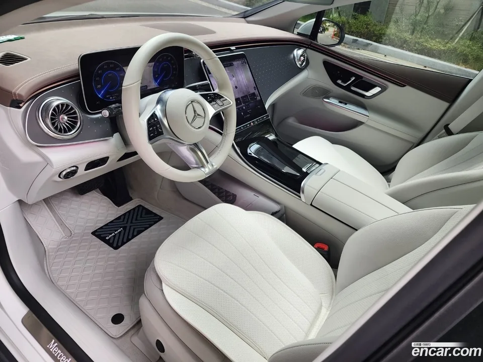Mercedes-Benz EQE EQE300 2023 — thumbnail 2