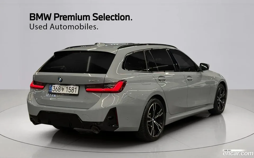 BMW 3 Series 320i M 2025 — thumbnail 2