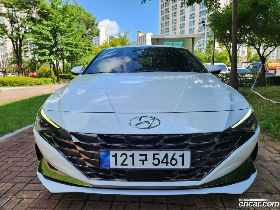 Hyundai Avante 1.6 2023 — фото 1, купить с доставкой в Москву