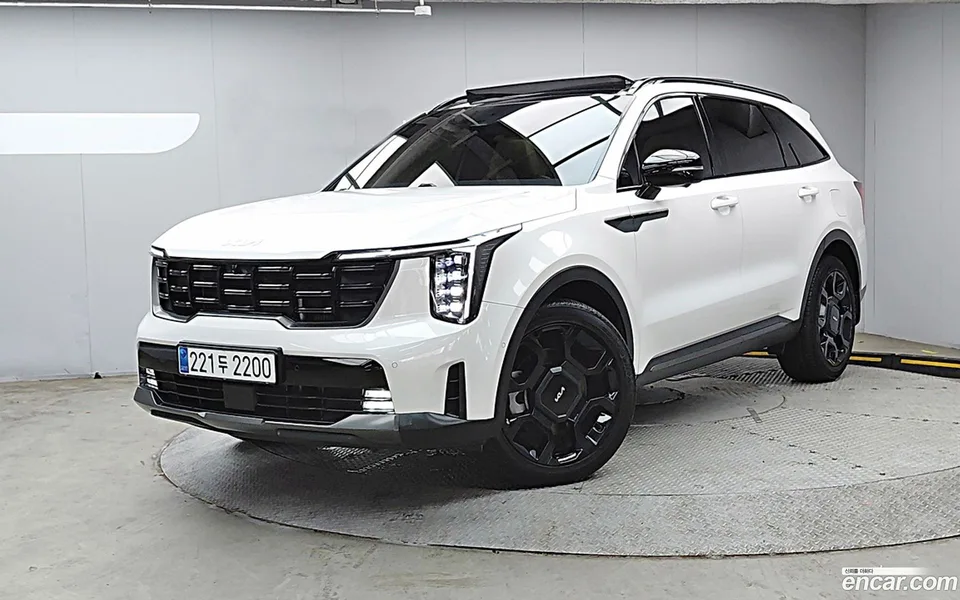 Kia Sorento 2.2 2WD 2025 — photo 1, buy with delivery to Moscow