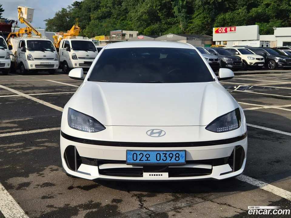 Hyundai Ioniq 6 2023 — миниатюра 3
