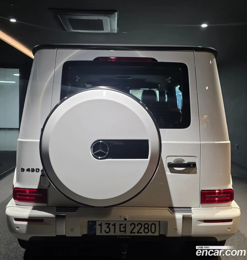 Mercedes-Benz G-Class G450d 2026 — thumbnail 4