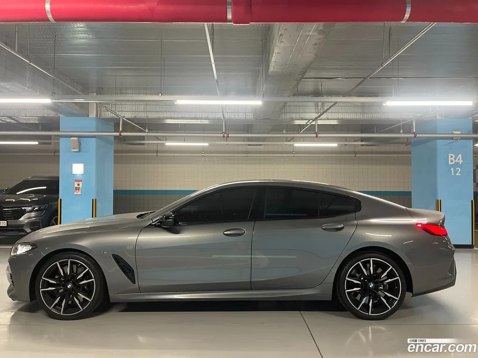 BMW 8 Series M850i xDrive 2025 — photo 1, buy with delivery to Moscow