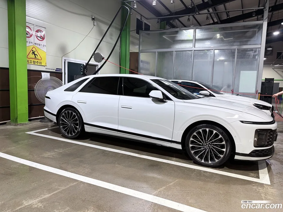 Hyundai Grandeur 2.5 2WD 2024 — thumbnail 3