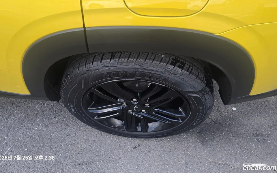 Chevrolet Trax Crossover 1.2 ACTIV 2023 — миниатюра 2