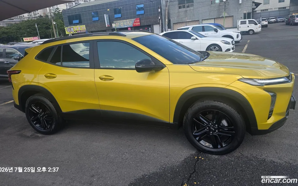 Chevrolet Trax Crossover 1.2 ACTIV 2023 — миниатюра 3