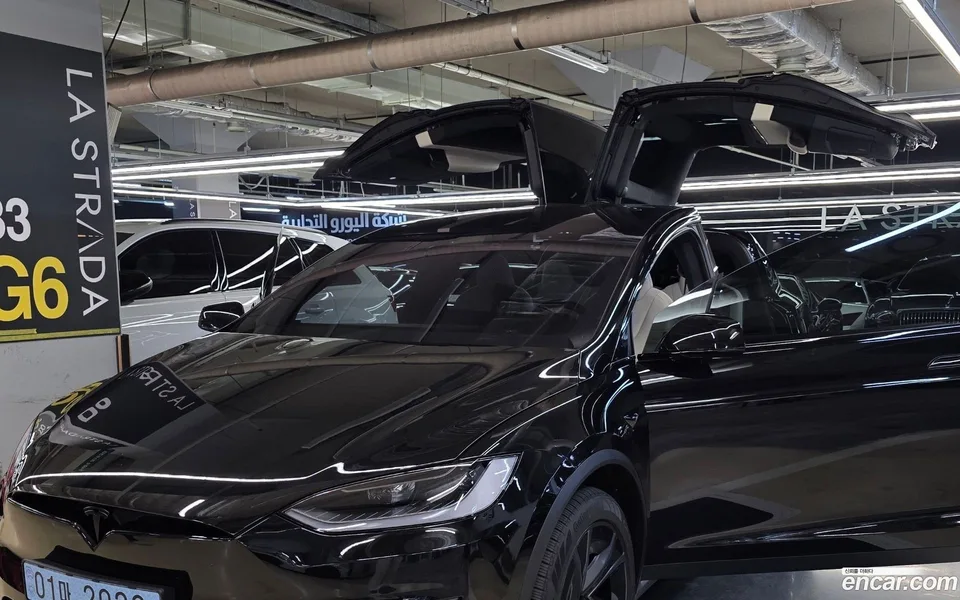 Tesla Model X AWD 2026 — thumbnail 3
