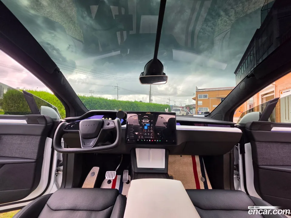 Tesla Model X AWD 2023 — thumbnail 2