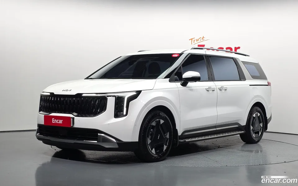 Kia Carnival HEV 9 2025 — photo 1, buy with delivery to Moscow