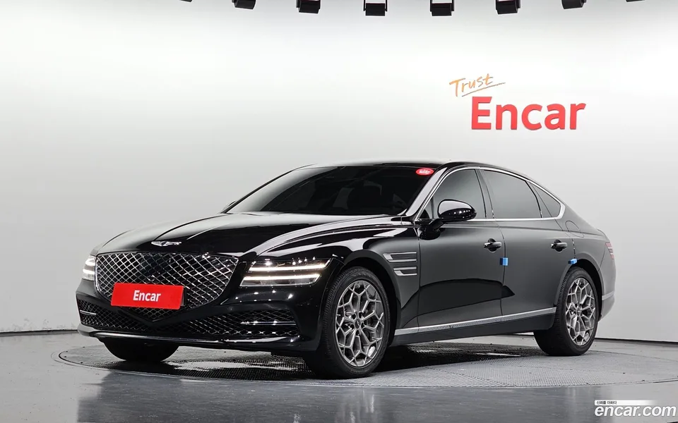 Genesis G80 2.5 AWD 2023 — photo 1, buy with delivery to Moscow