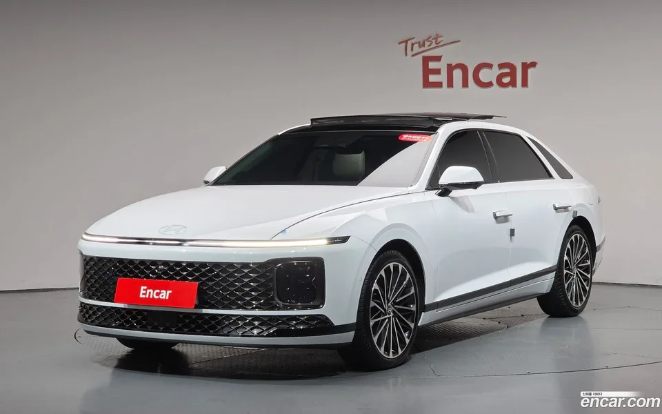 Hyundai Grandeur Hybrid 2024 — photo 1, buy with delivery to Moscow