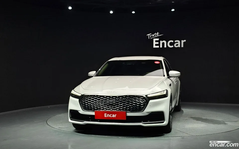Kia K9 3.8 GDI AWD 2023 — thumbnail 3