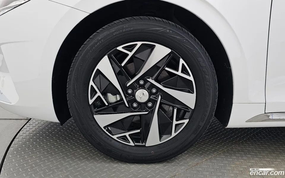Hyundai Grandeur IG Hybrid 2022 — миниатюра 2