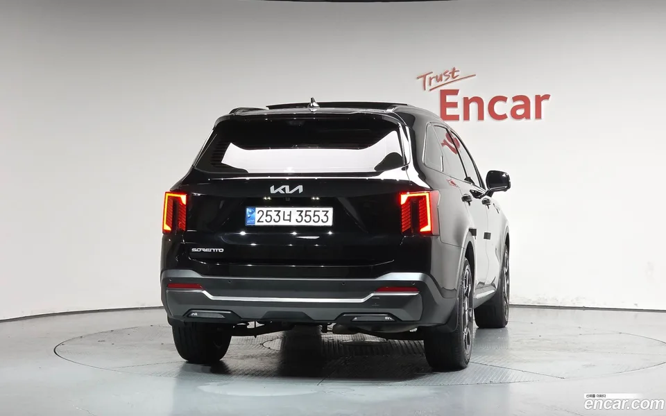 Kia Sorento 2.5T 2WD 2024 — thumbnail 4