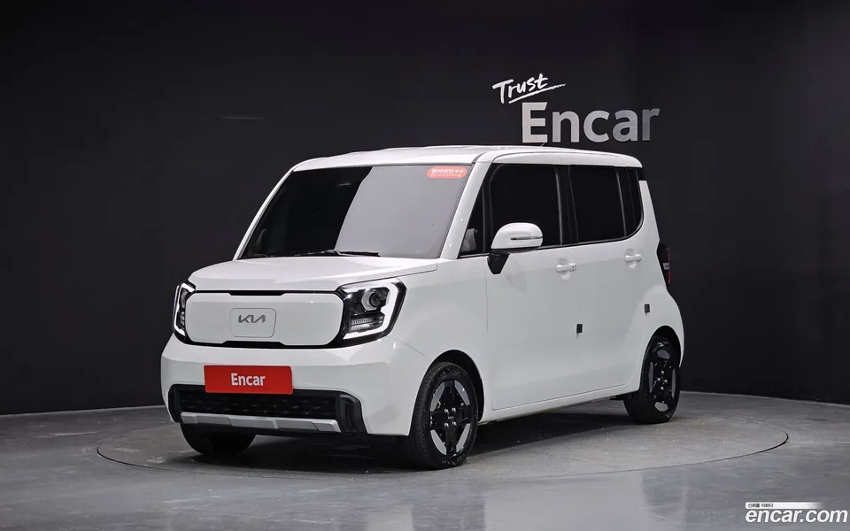 Kia Ray EV 2024 — photo 1, buy with delivery to Moscow