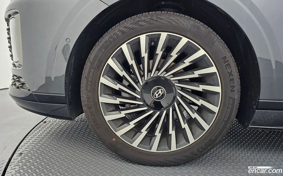 Hyundai Grandeur Hybrid 2025 — thumbnail 2