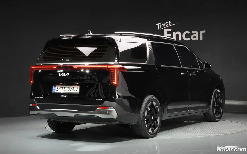 Kia Carnival HEV 7 2024 — thumbnail 3