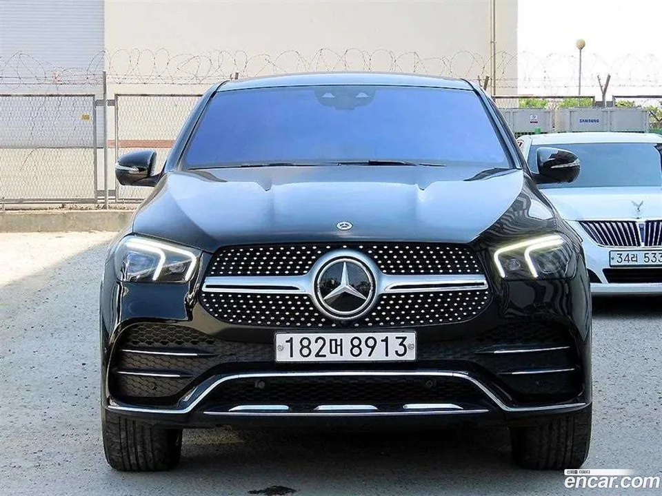 Mercedes-Benz GLE-Class GLE400d 4MATIC 2023 — thumbnail 3