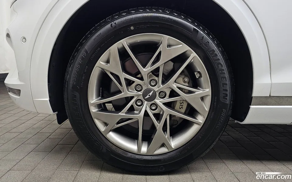Genesis GV70 2.5T AWD 2023 — thumbnail 2