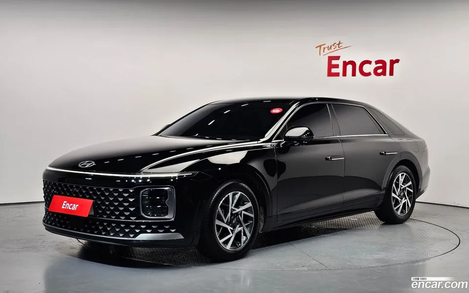 Hyundai Grandeur 3.5 2WD 2023 — photo 1, buy with delivery to Moscow
