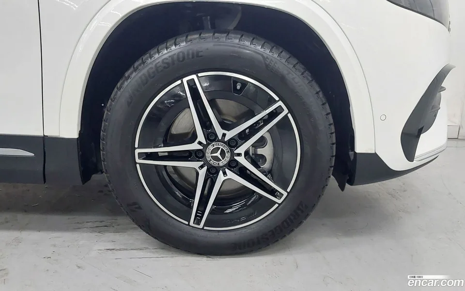 Mercedes-Benz EQA EQA250 AMG 2025 — thumbnail 2