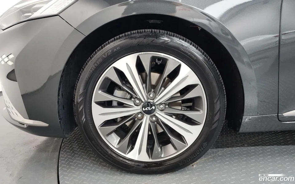 Kia K8 Hybrid 2022 — миниатюра 2