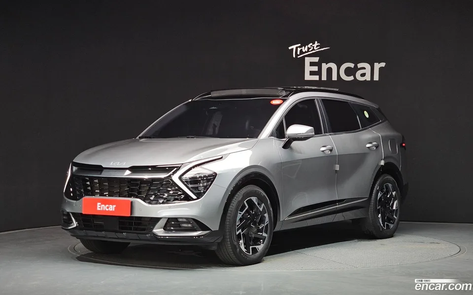 Kia Sportage 1.6 2WD 2022 — photo 1, buy with delivery to Moscow