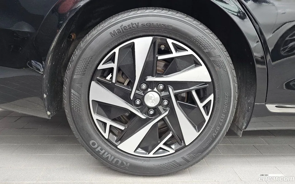 Hyundai Grandeur IG Hybrid 2022 — thumbnail 5