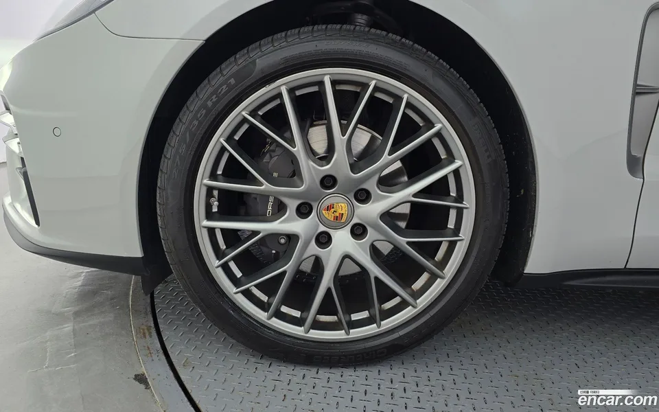 Porsche Panamera (971) 2.9 AWD 2023 — thumbnail 5